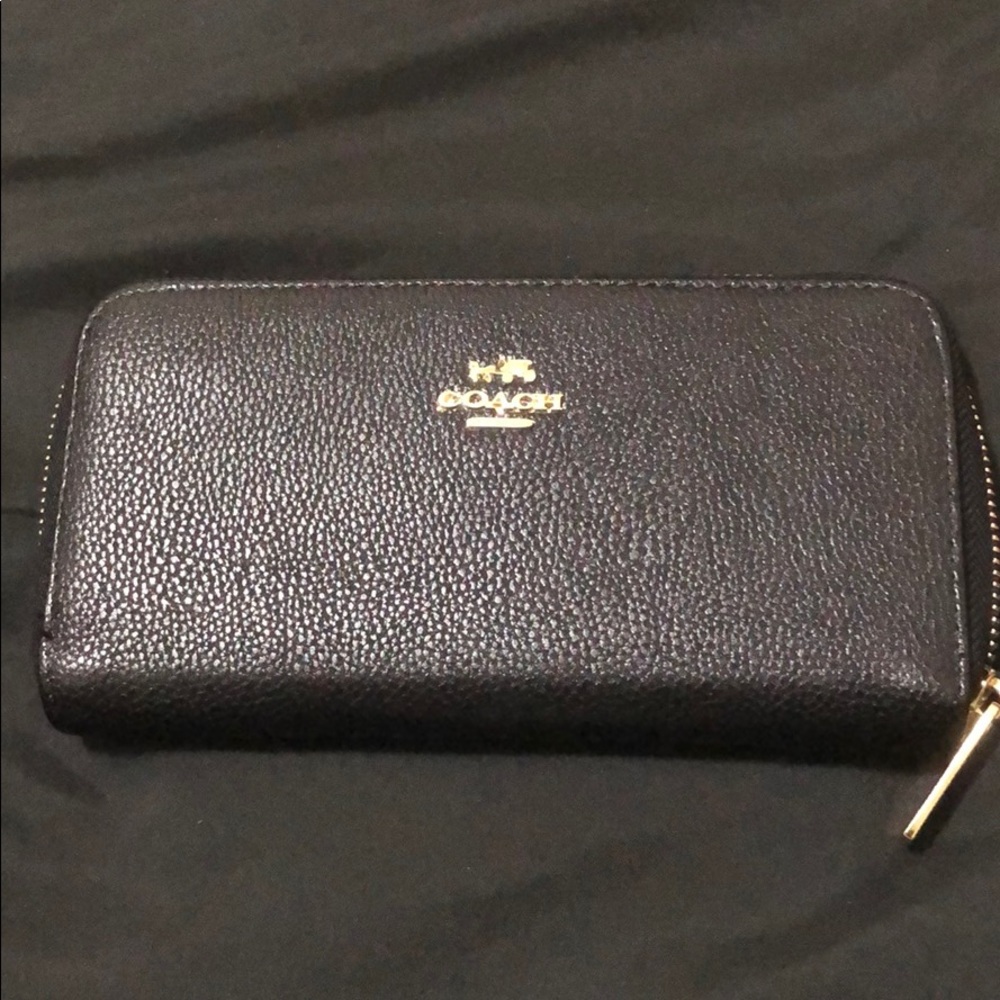 Coach wallet